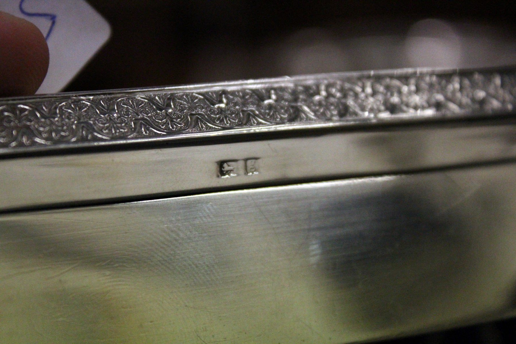 A rectangular silver box with engine turned lid - Image 4 of 5