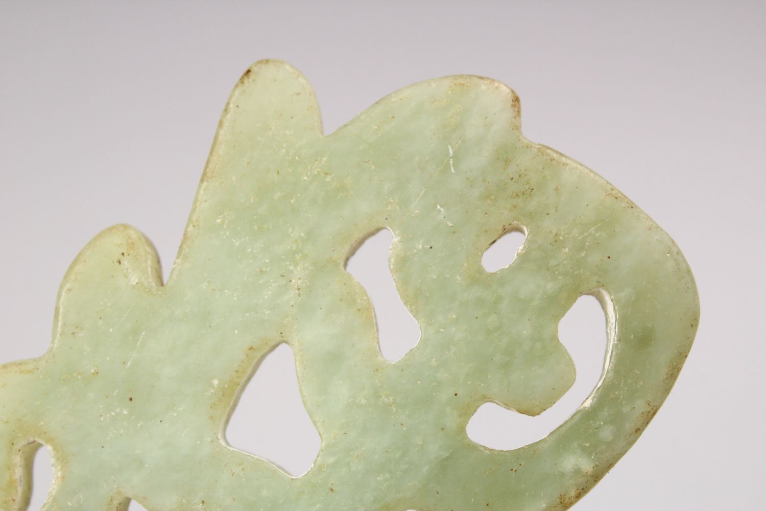 A GOOD CHINESE CARVED JADE PENDANT OF PROSPERITY , 8CM. - Image 3 of 3