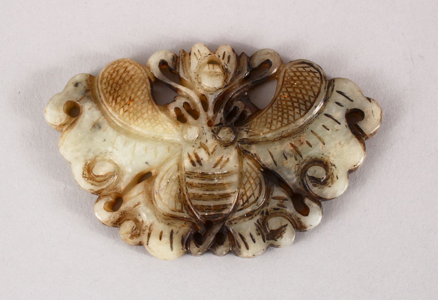 A 20TH CENTURY CHINESE CARVED SOAPSTONE PENDANT OF A BUTTERFLY, 9.5cm.