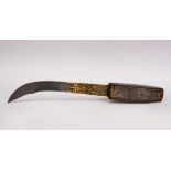 A FINE 19TH CENTURY PERSIAN GOLD INLAID WATERED STEEL DAGGER, inlaid with gold with calligraphy, and