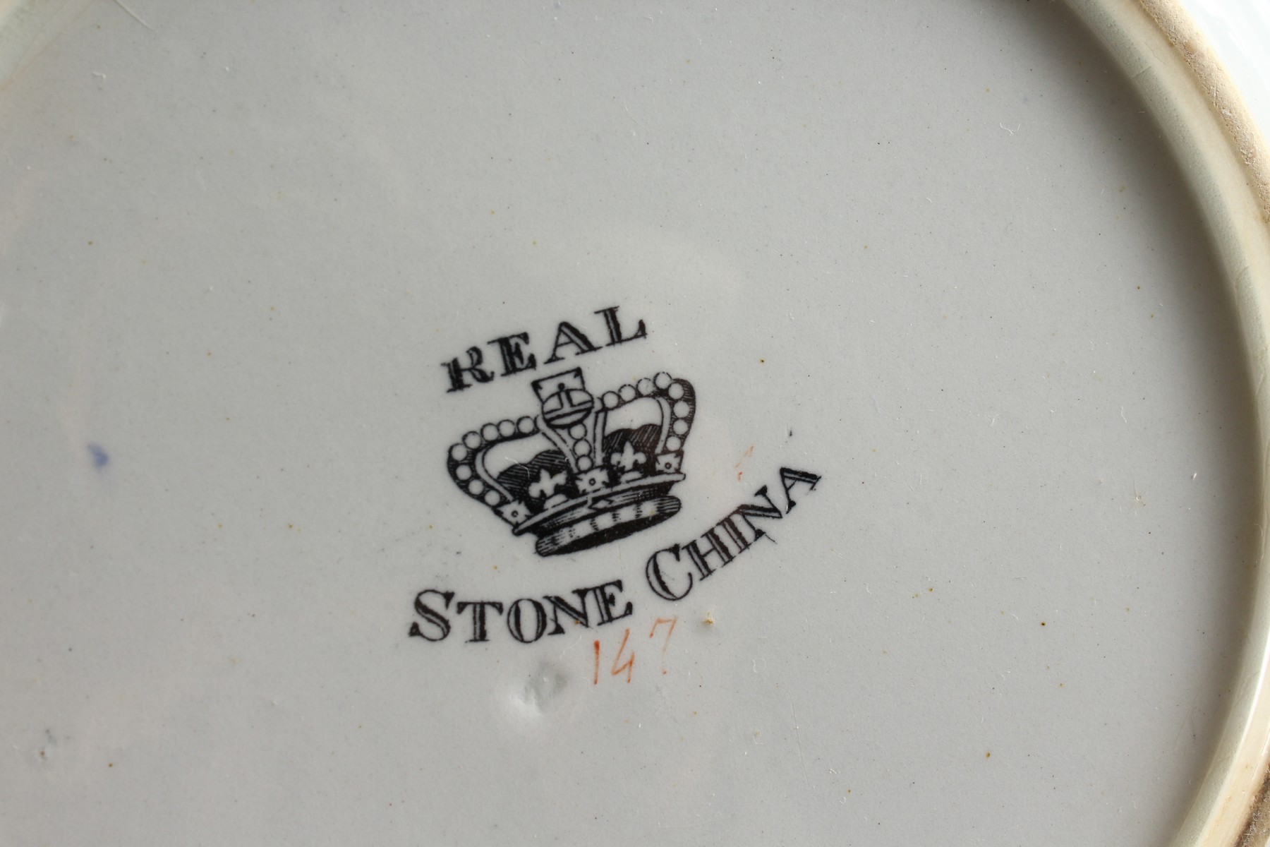 THREE LATE 19TH CENTURY IRONSTONE SOUP BOWLS (AF). 10.5ins diameter. - Image 3 of 8