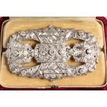 A GOOD 18CT WHITE GOLD AND DIAMOND BROOCH in the Art Deco style. 2.75ins x 1.5ins.