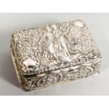 AN EDWARD VII SILVER SNUFF BOX repousse decoration with a gallant and lady, scrolls and flowers.
