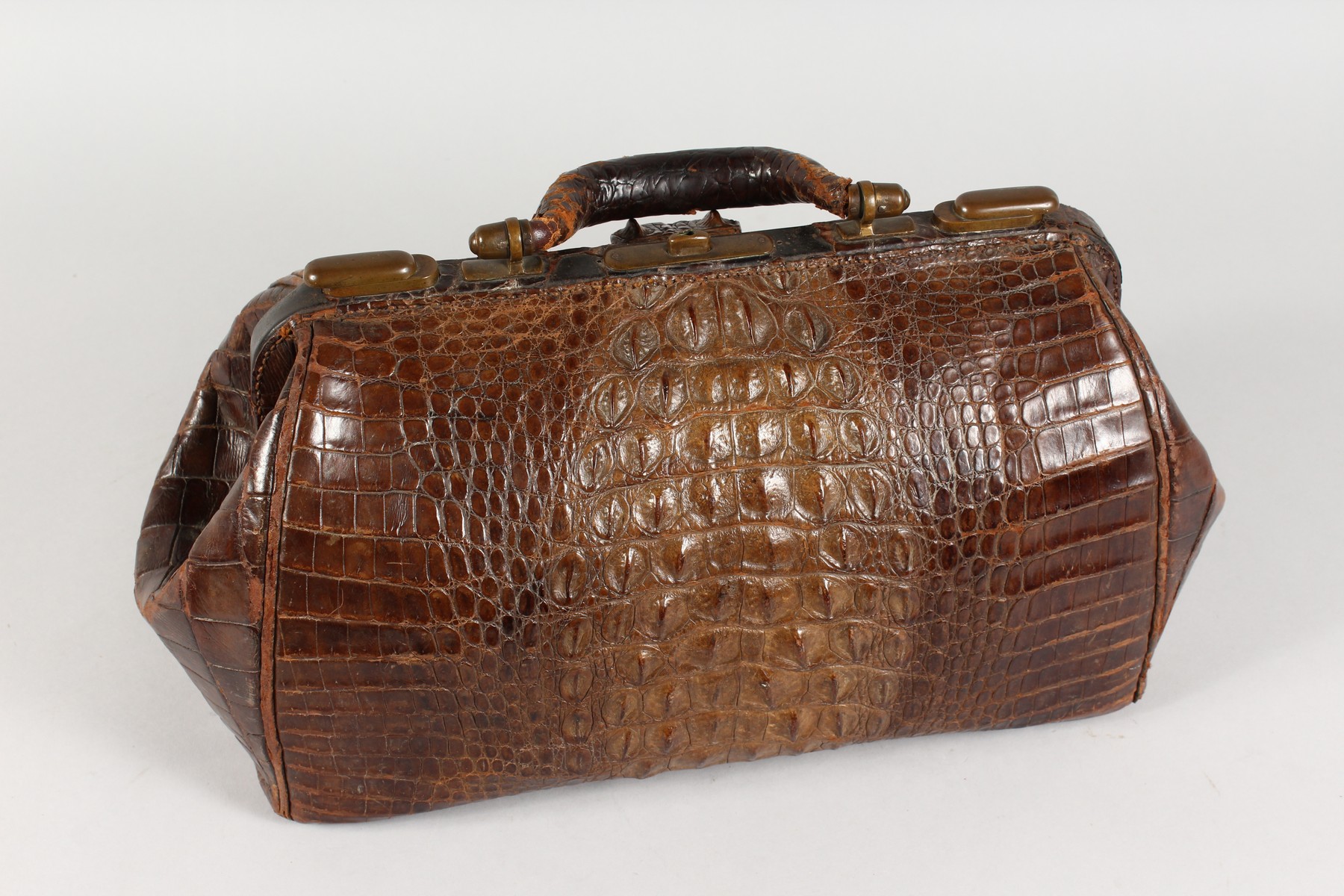 A DOCTOR'S CROCODILE BAG. 15.5ins long. - Image 2 of 7