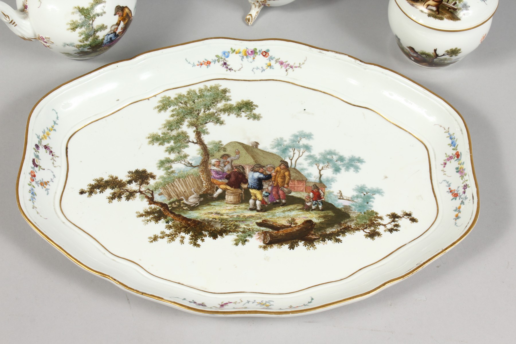 A SUPERB 18TH CENTURY MEISSEN PORCELAIN FOUR PIECE CABARET SET, with oval tray, teapot and cover, - Image 4 of 15