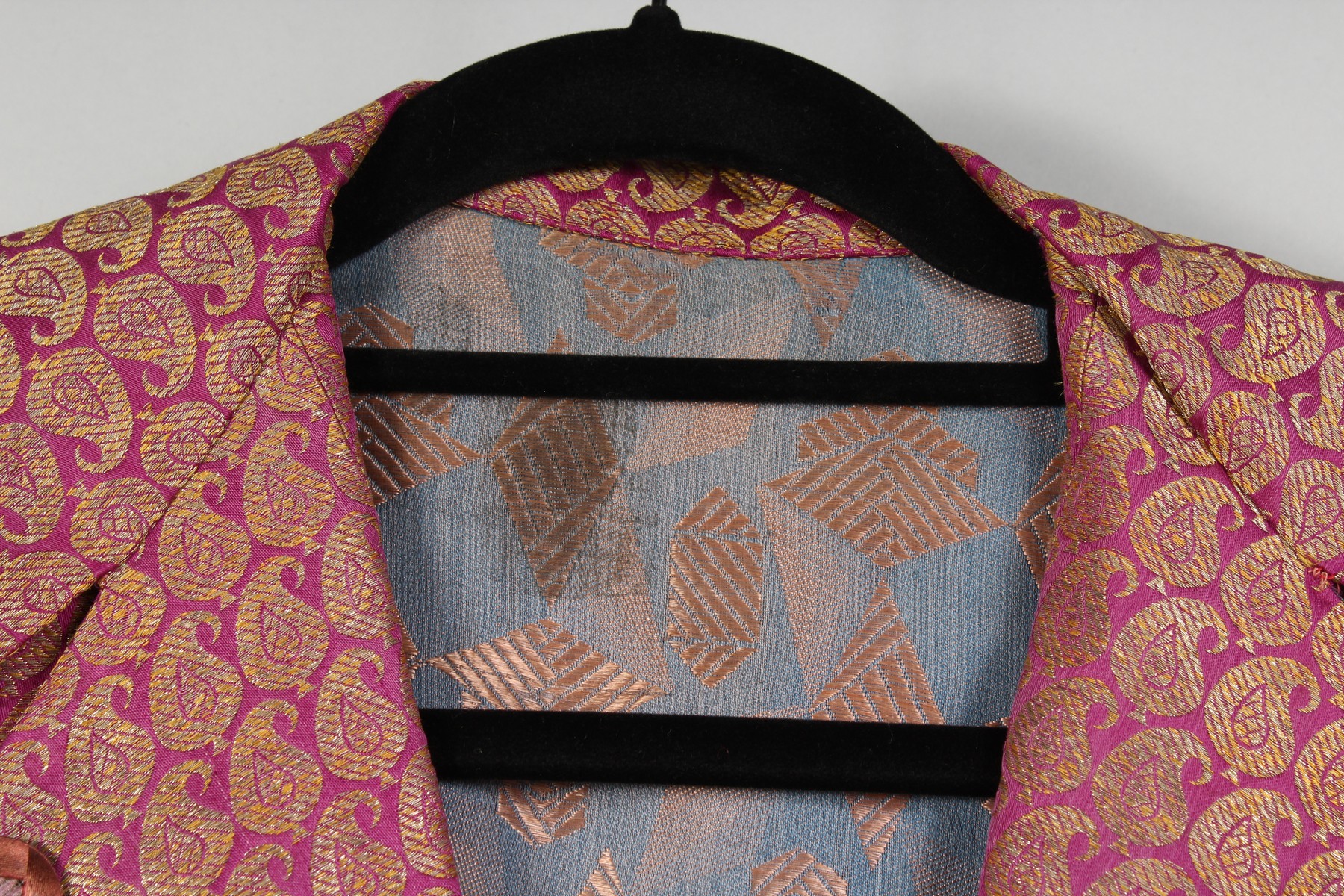 A GOOD INDIAN HOUSECOAT, purple ground with allover gilt thread Boteh design. 3ft 4ins. - Image 7 of 11