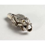 A NOVELTY SILVER FROG WHISTLE.