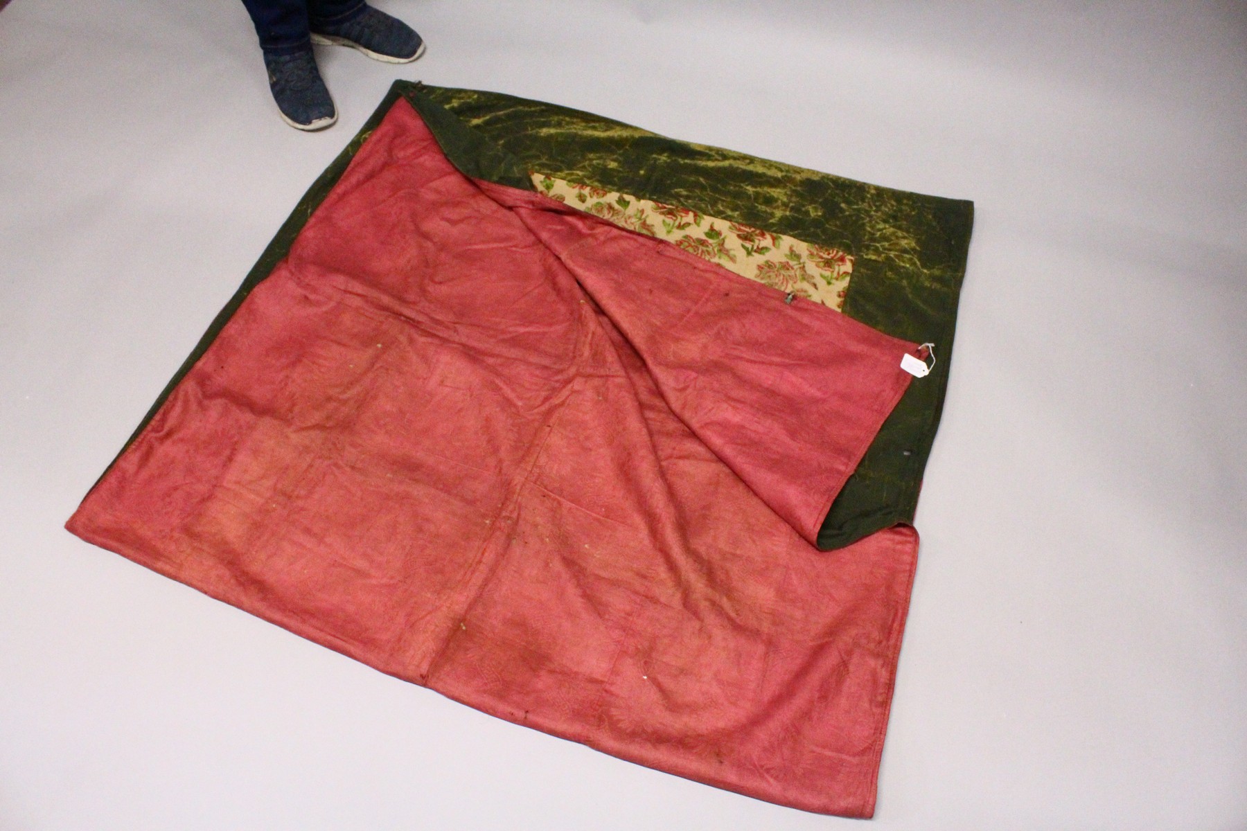 AN EARLY 20TH CENTURY SPANISH TEXTILE, cream ground, embroidered with velvet roses in green and red, - Image 7 of 13