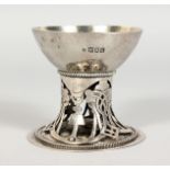 AN ARTS AND CRAFTS CIRCULAR HAMMERED SILVER BEAKER. London 1902. Maker J. P. & F. P.