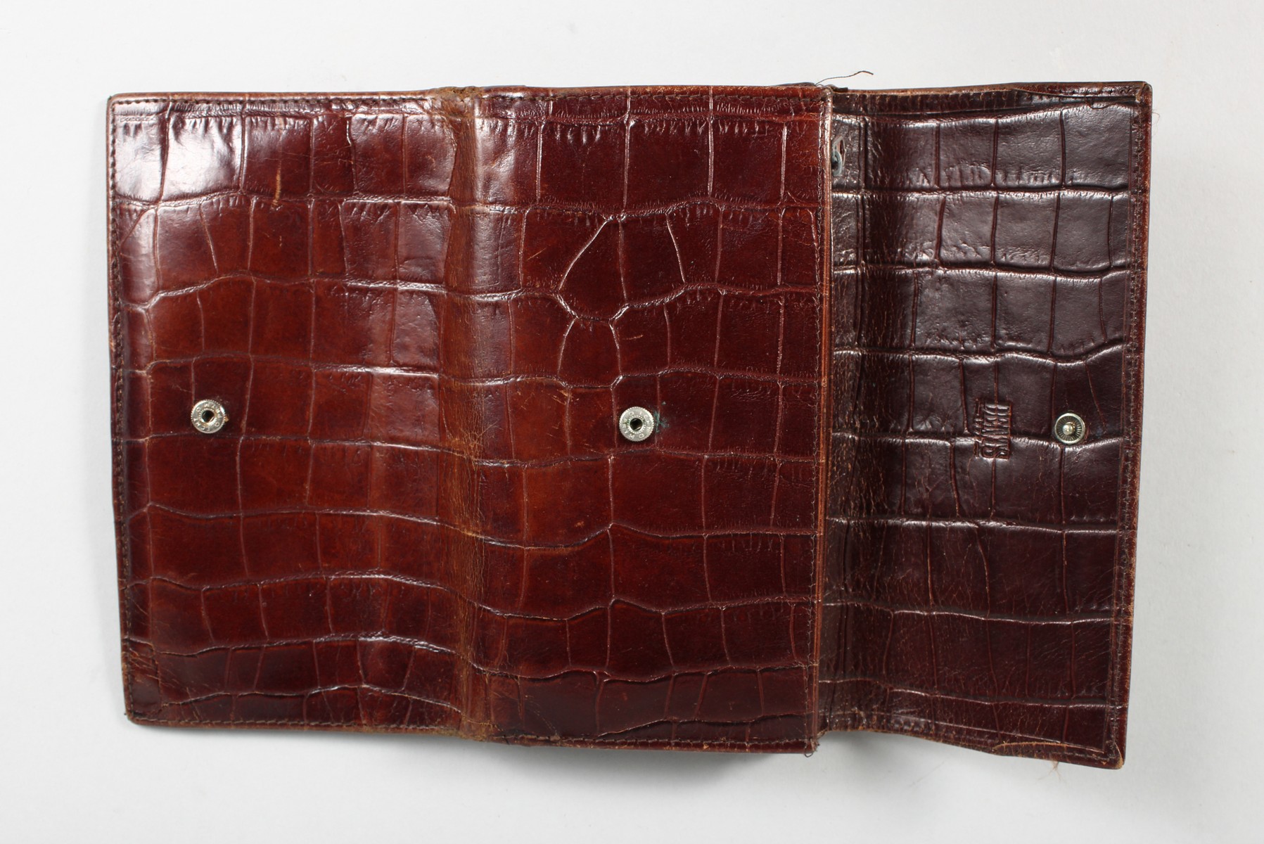 A CROCODILE LEATHER PURSE AND SIMILAR WALLET. 6.5ins wide. - Image 5 of 7