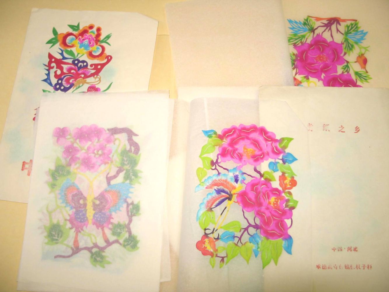 JAPANESE COLOUR STENCILS, coll'n of small decorative flower and insect studies (Q).