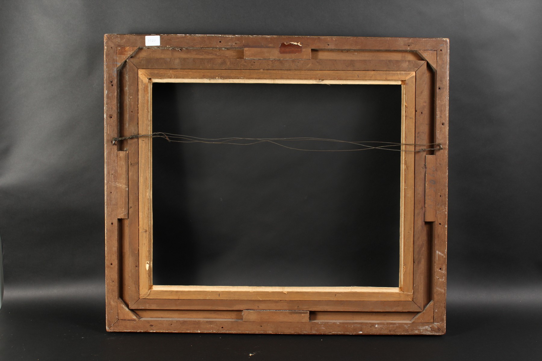 A Late 19th Century Gilt Composition Frame. 22.75" x 18.75" - 58cm x 47.5cm. 24" x 20" - 61cm x 50. - Image 3 of 3