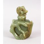 A 19TH / 20TH CENTURY CHINESE CARVED GREEN JADE SNUFF BOTTLE, carved with pine tree decoration,