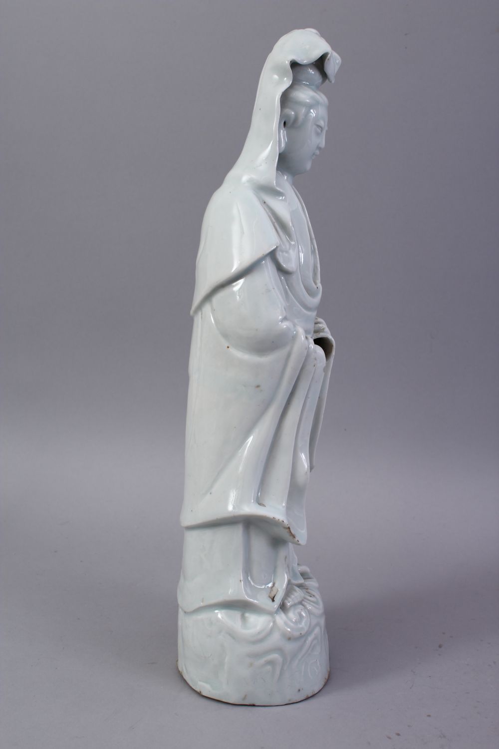 A GOOD 19TH CENTURY CHINESE BLANC DE CHINE PORCELAIN FIGURE OF GUANYIN, 35cm high. - Image 3 of 6