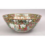 A 19TH CENTURY CHINESE CANTON FAMILLE ROSE PORCELAIN BOWL, with panel decoration depicting
