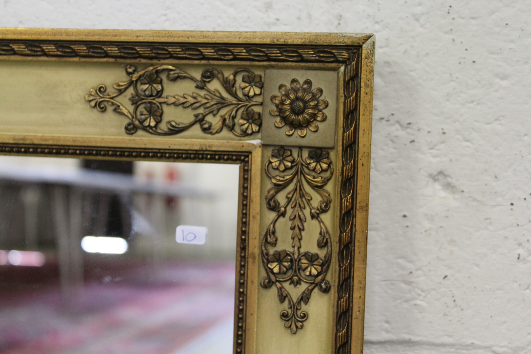 A FRENCH EMPIRE REVIVAL MIRROR, EARLY 20TH CENTURY, with painted and gilt decorated frame. 2ft - Image 2 of 3