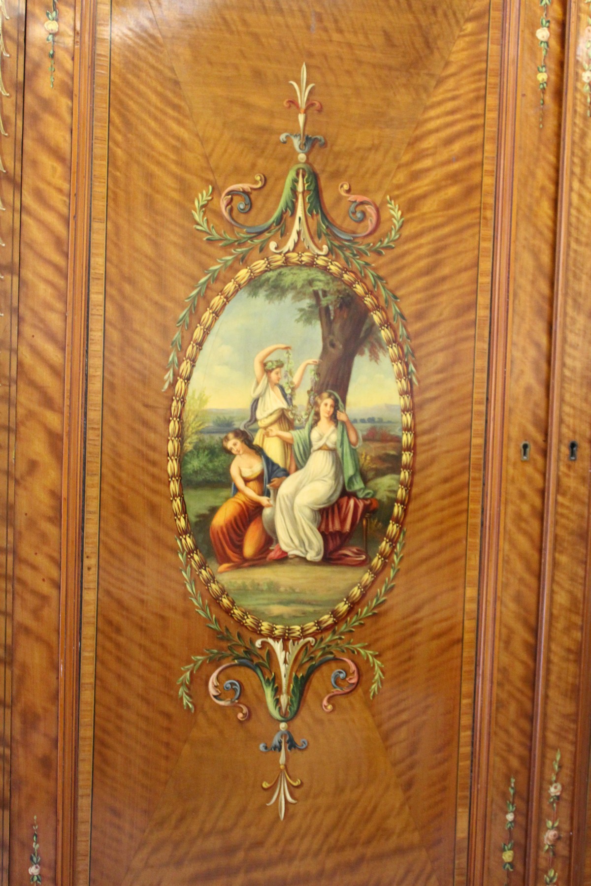 A VERY GOOD EDWARDIAN SHERATON REVIVAL SATINWOOD AND PAINTED WARDROBE, with a shaped cornice, pair - Image 3 of 9