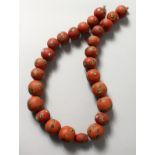 A VERY GOOD SET OF RED ROMAN BEADS.