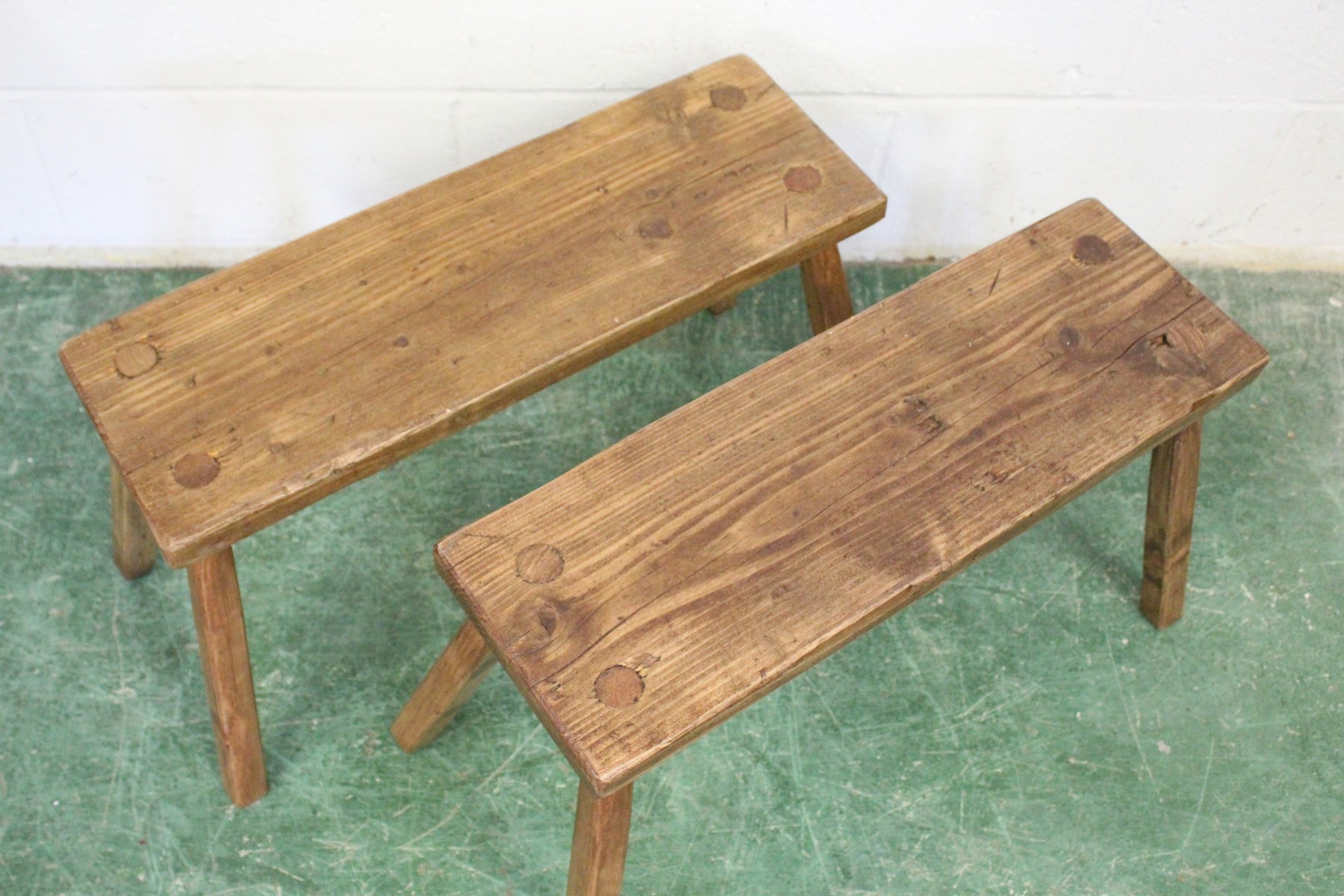 A PAIR OF SMALL PINE BENCH SEATS. Seat: 2ft 2ins long x 9ins wide x 1ft 4ins high. - Image 2 of 3