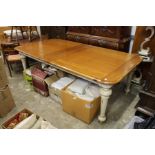 A good large modern pine and painted pine kitchen table, with one extra leaf.