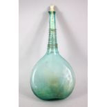 A GOOD 18TH CENTURY INDIAN MOGHUL GLASS BOTTLE VASE, 26.5cm high x 14cm wide.