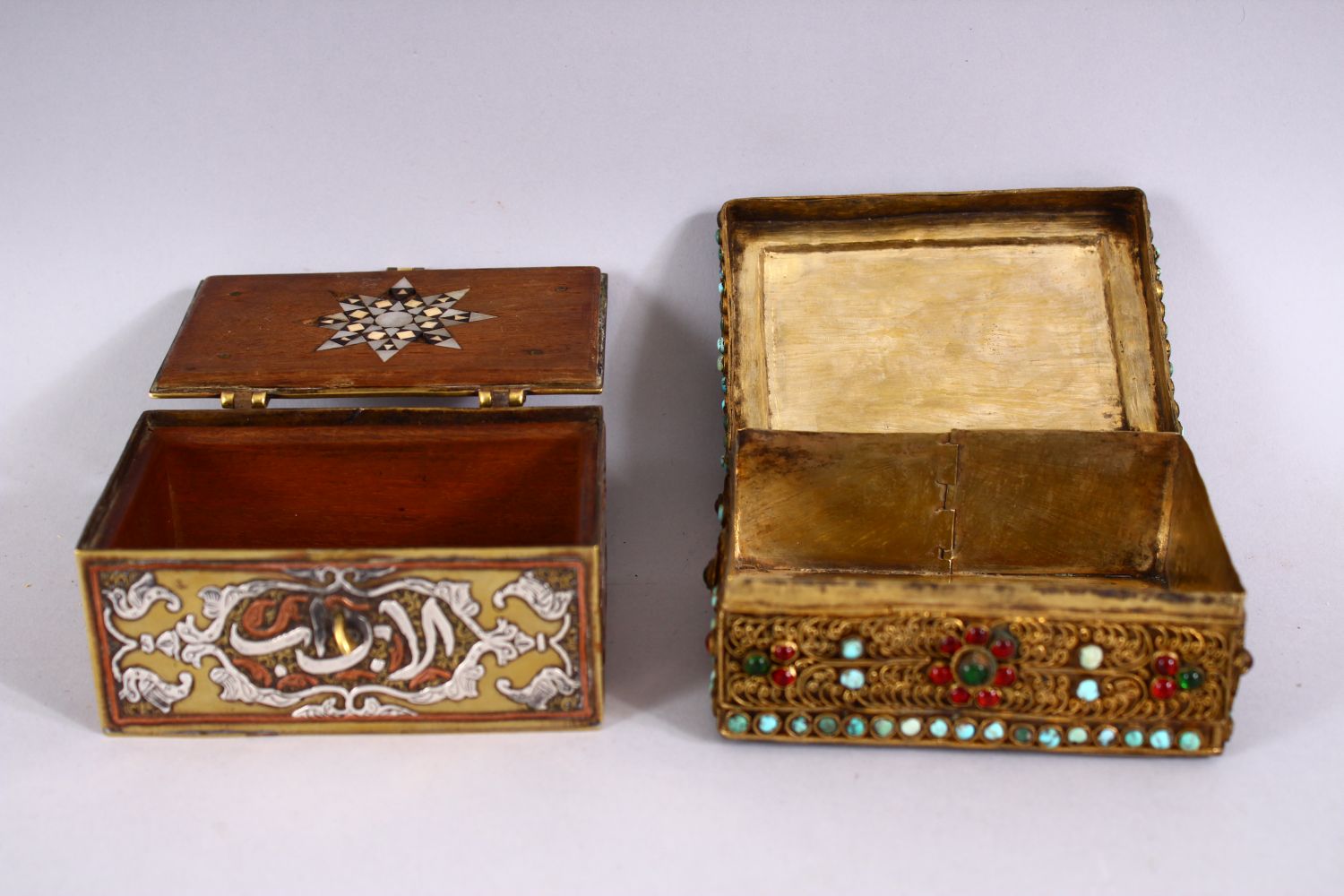 TWO GOOD ISLAMIC / INDIAN LIDDED MIXED METAL CALLIGRAPHIC BOXES, One with silver inlays of - Image 7 of 7