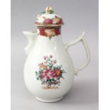 AN 18TH CENTURY CHINESE QIANLONG FAMILLE ROSE PORCELAIN COFFEE POT & COVER, the body of the pot