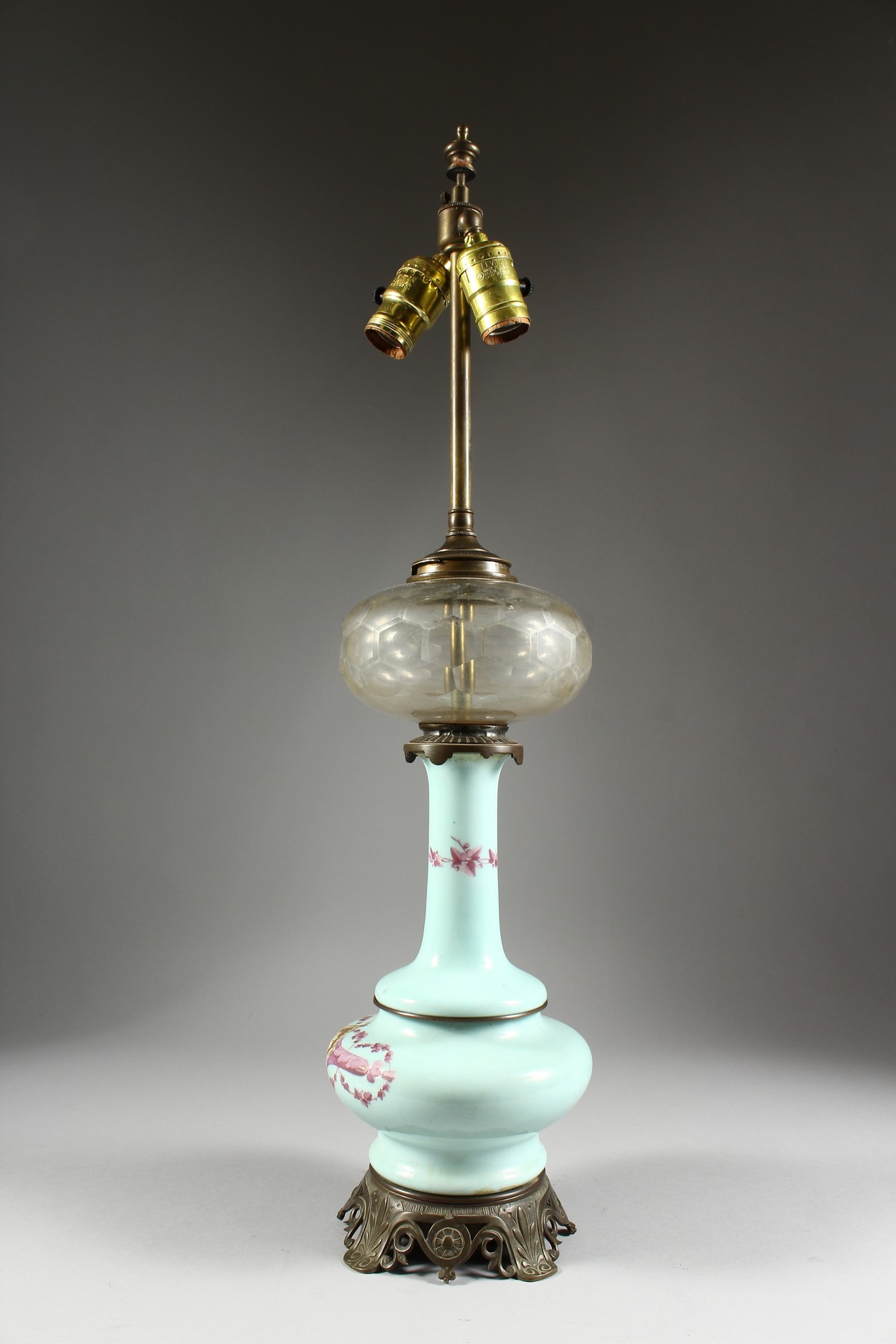 A VICTORIAN OPALINE LAMP with glass reservoir and metal mounts. 26ins high overall. - Image 3 of 7