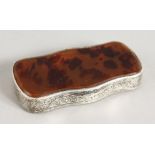 A SILVER AND TORTOISESHELL HINGED BOX. 3.5ins wide.