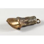 A BRASS HOOF VESTA.