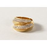 AN 18CT GOLD DIAMOND SET RING.