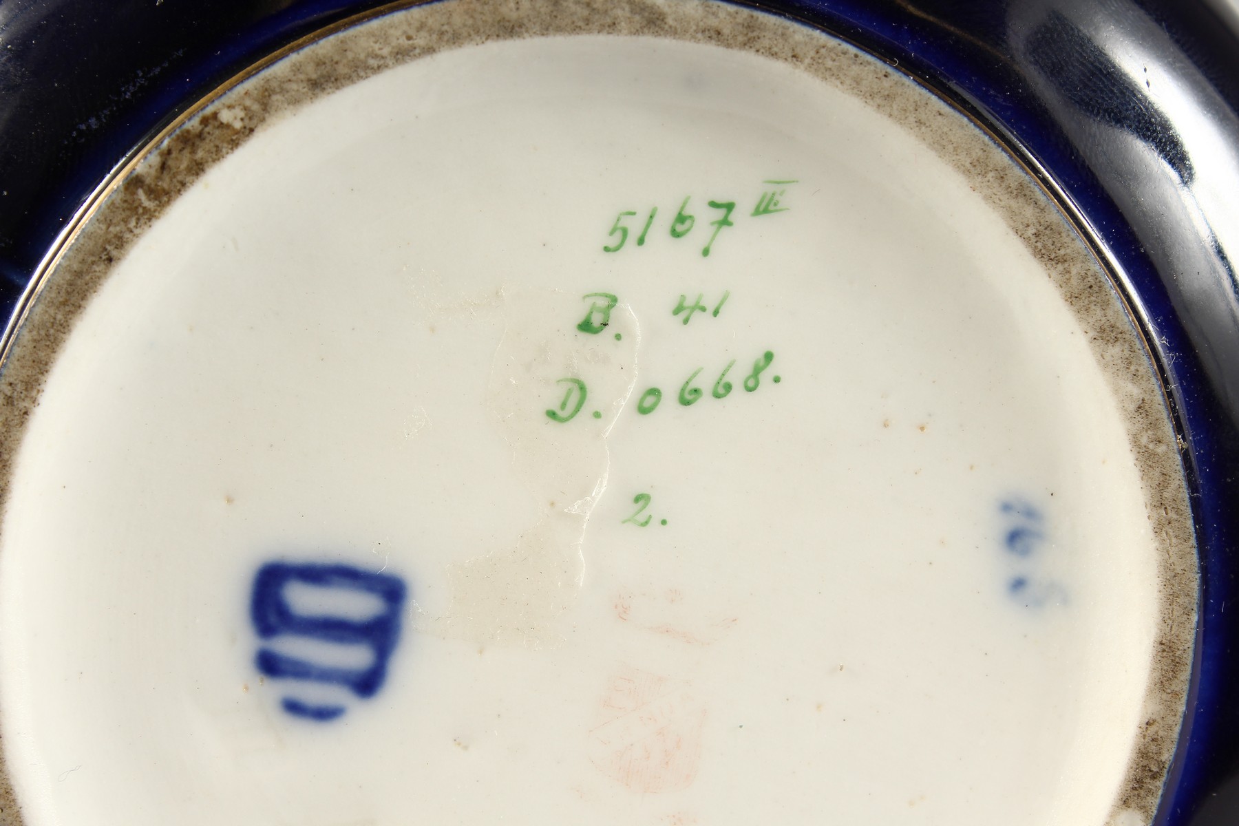 A VICTORIAN BLUE CIRCULAR POWDER BOWL AND COVER, the lid with classical figures. 5ins diameter. - Image 12 of 12