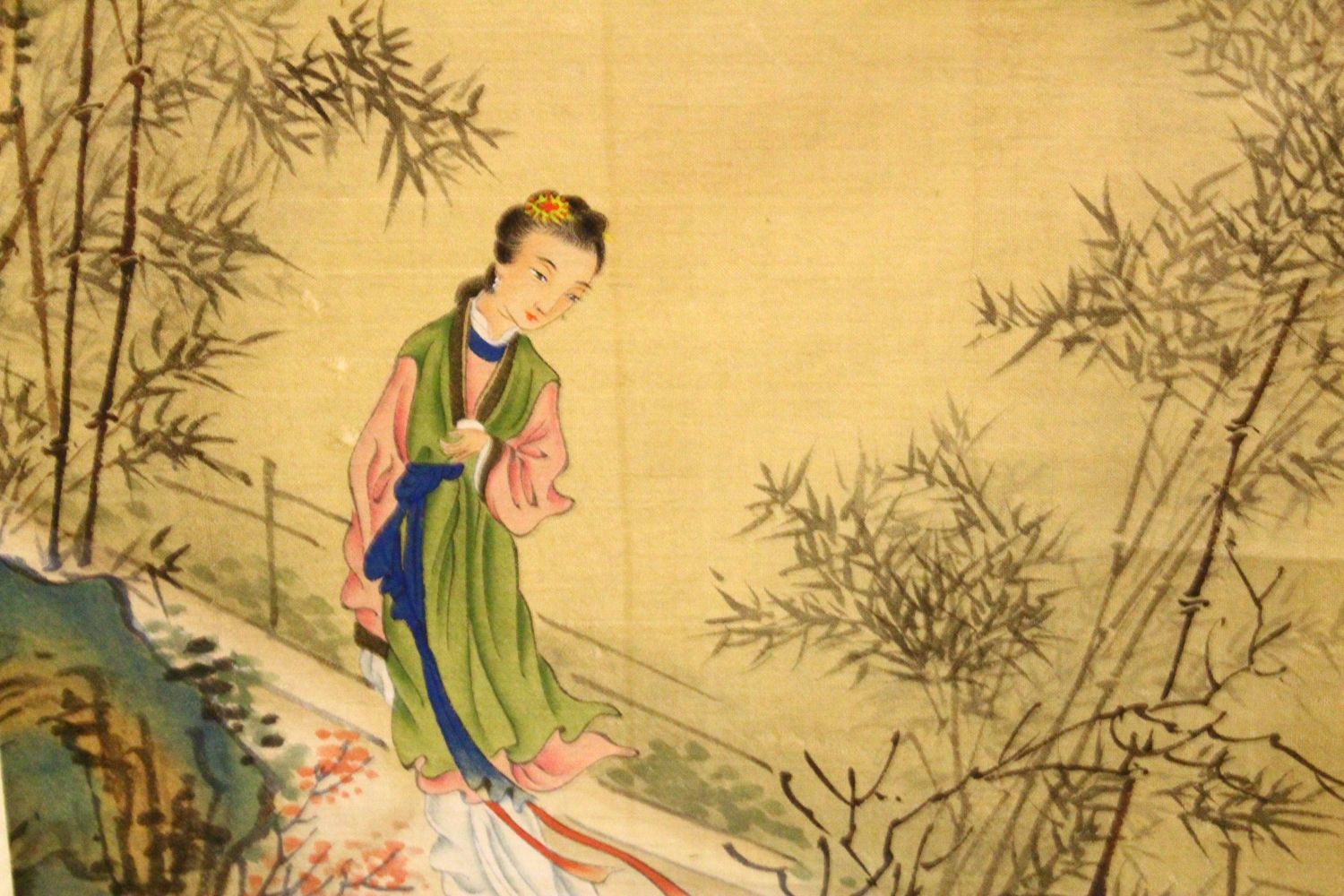 A CHINESE SCROLL PAINTING ON SILK OF FIGURES IN BALCONY'S - LENG MEI - the scroll with two paintings - Image 6 of 8