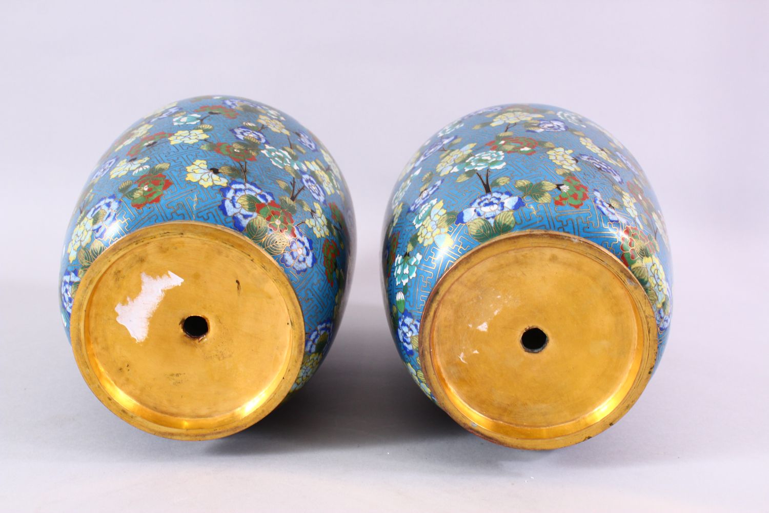 A LARGE PAIR OF 19TH / 20TH CENTURY CHINESE CLOISONNE VASES, each decorate with an array of flora - Image 6 of 6