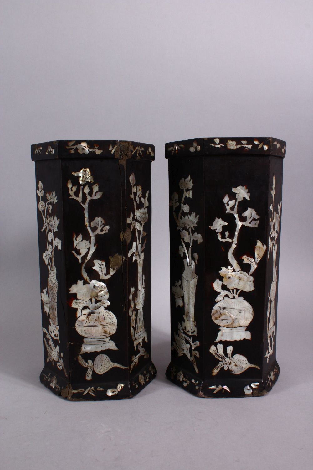 A PAIR OF 19TH CENTURY CHINESE HEXAGONAL CARVED WOODEN INLAID MOTHER OF PEARL VASES, inlaid with - Image 3 of 5