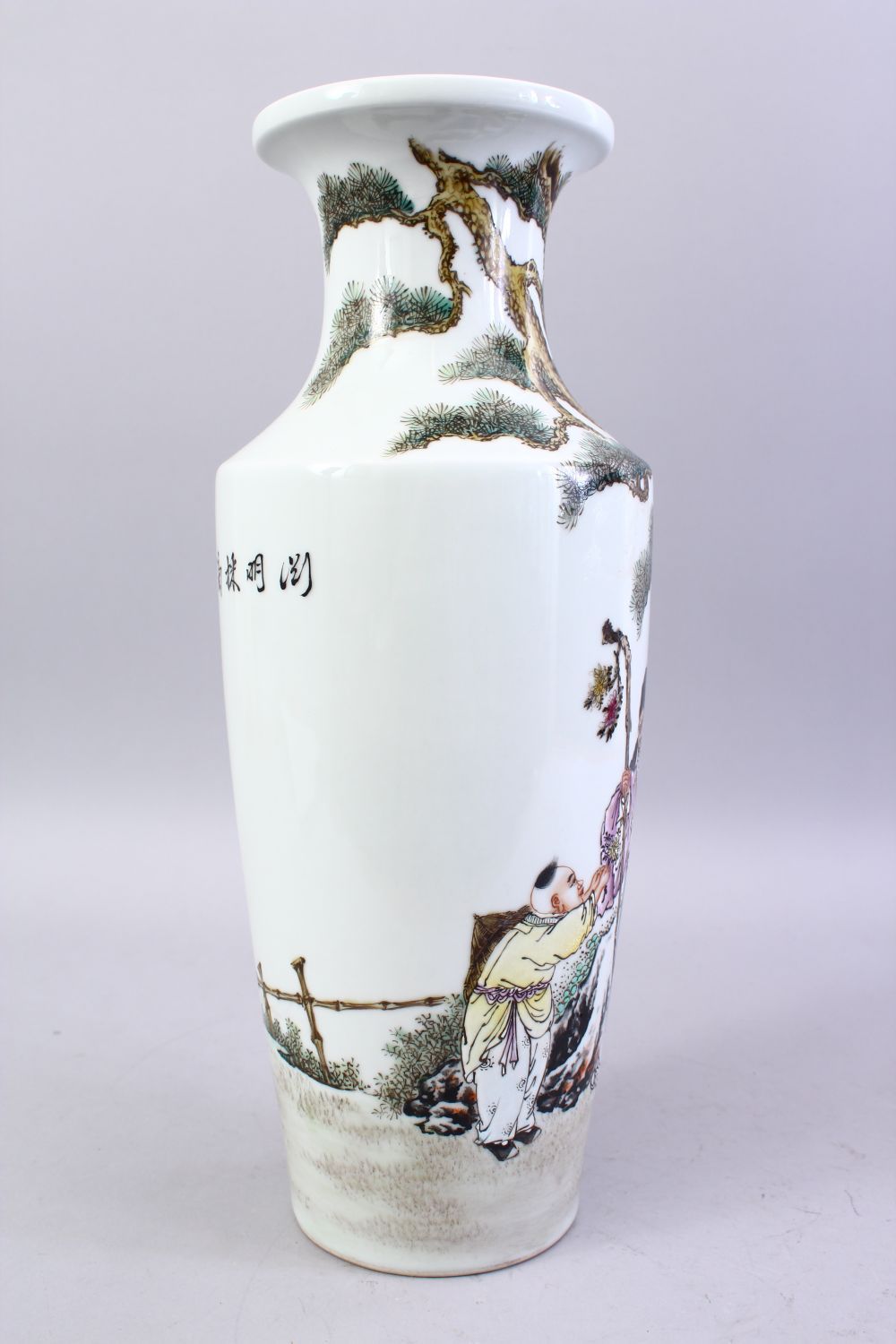 A GOOD CHINESE REPUBLIC STYLE FAMILLE ROSE PORCELAIN VASE, decorated with scenes of figures in - Image 3 of 9