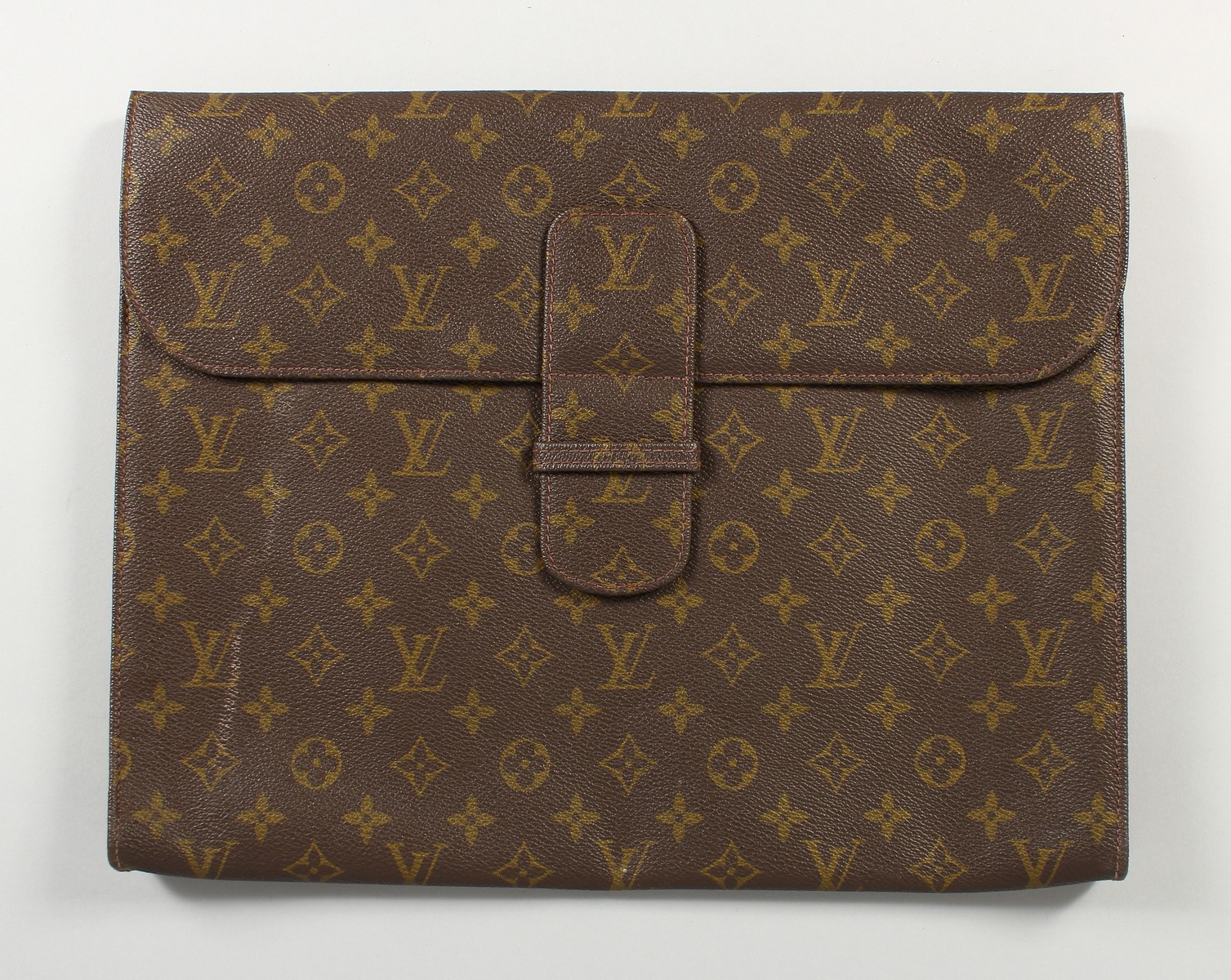 A LOUIS VUITTON FOLDING DOCUMENT CASE. 15ins long x 12ins wide.