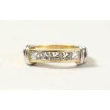 AN 18CT YELLOW GOLD FIVE STONE PRINCESS CUT DIAMOND RING of 75 points approx.