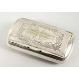 A CONTINENTAL SILVER DOMED TOP SNUFF BOX with engraved top. 8cms long.