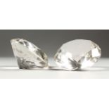 A PAIR OF CRYSTAL DIAMOND-SHAPED PAPERWEIGHTS.