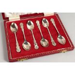 A CASED SET OF SIX SILVER TEASPOONS. Birmingham 1963.