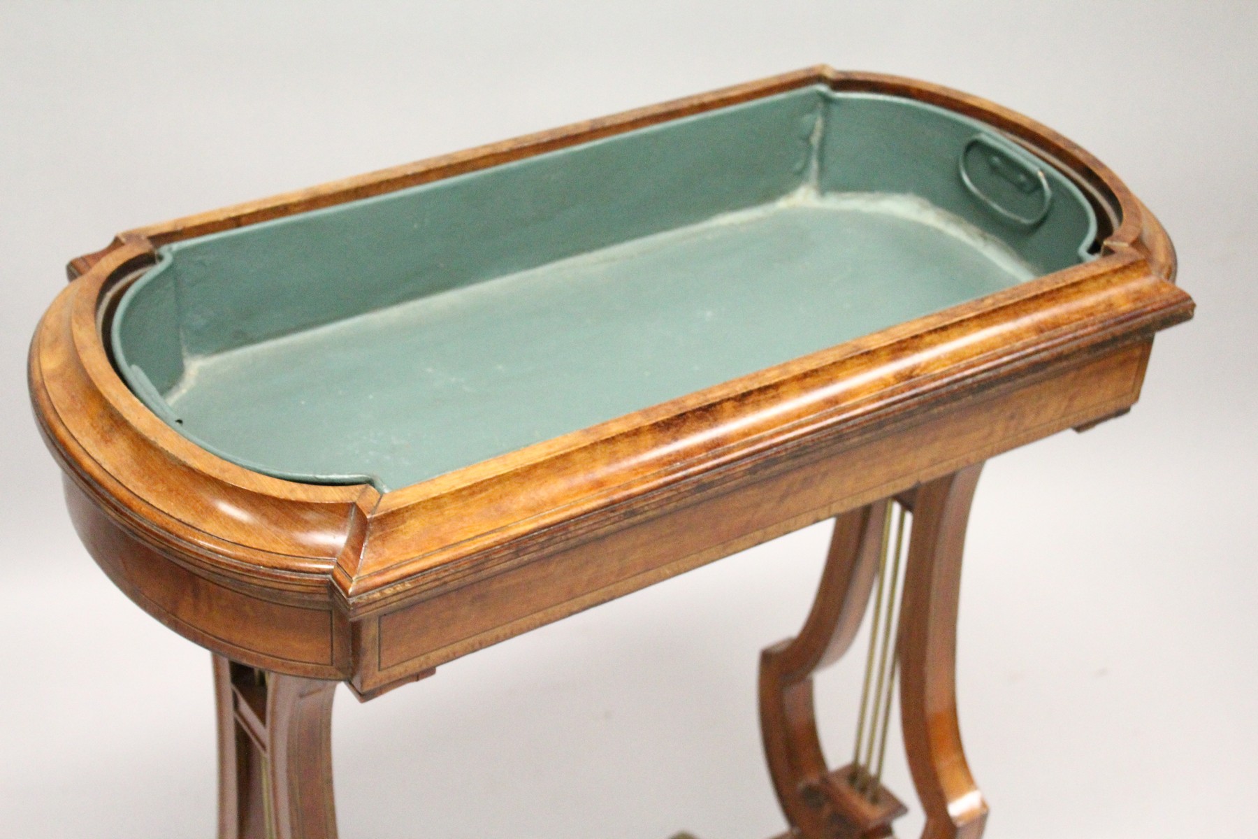 A SHERATON REVIVAL MAHOGANY AND INLAID JARDINIERE, rectangular top with rounded ends, removable - Image 2 of 3