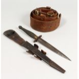 A WWII ISSUE FAIRBAIRN-SYKES COMMANDO DAGGER with chequered grip, plain oval disc guard stamped with