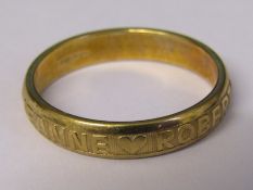 9ct gold band ring engraved 'Jeanne * Robert' size U weight 4 g