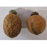 2 carved walnut snuff bottles H 5 cm and 6 cm