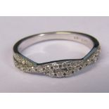 9ct white gold diamond crossover ring 0.22ct total, size N