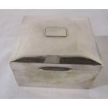 Silver cigarette box London 1921 L 9.5 cm H 5.5 cm