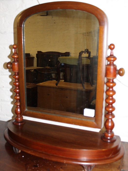 Victorian mahogany dressing table mirror