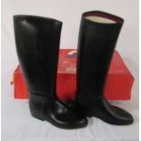 Pair of boxed ladies Stylo riding boots size 6 / 6.5
