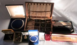 Quantity of costume jewellery and jewellery box